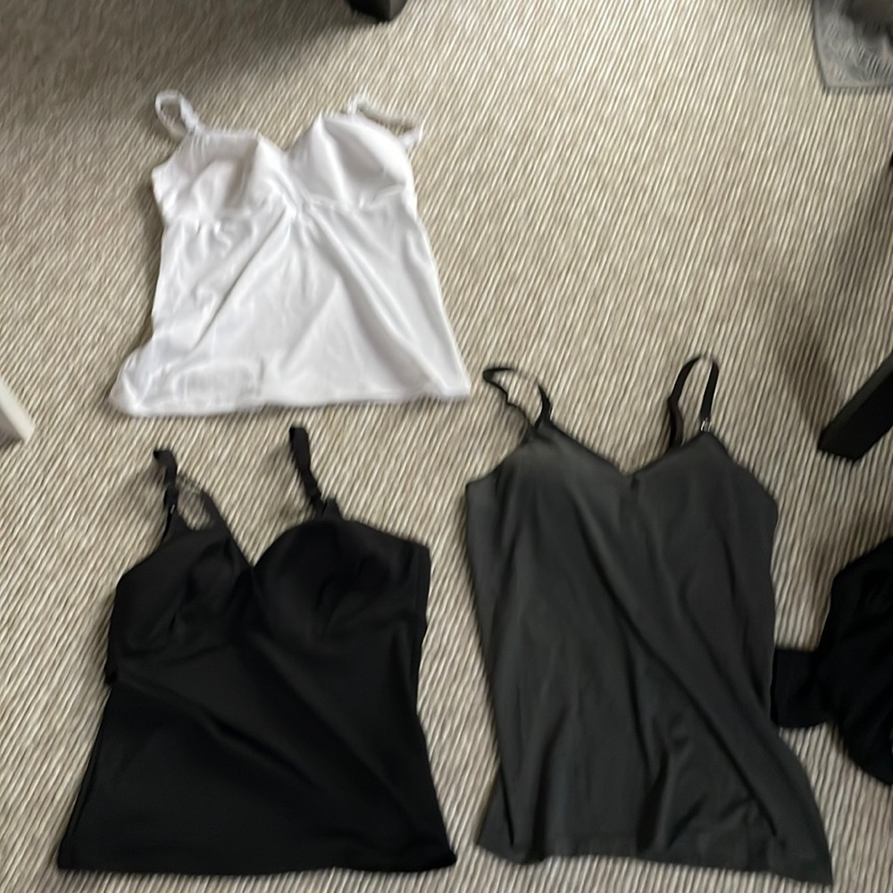 3 Nursing tanks